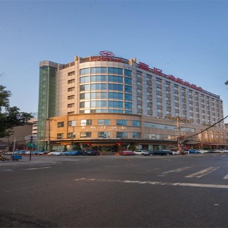 Forstar Hotel - North Renmin Road Chengdu Exteriör bild